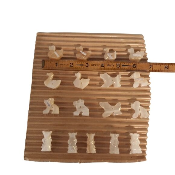 Mexican Onyx Marble Animal Beads Dog Duck Aztec God Vintage NOS 17pcs - Picture 4 of 4